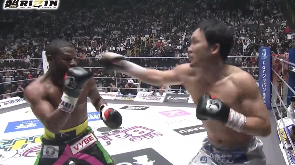 Watch Floyd Mayweather KOs Mikuru Asakura In Super Rizin Exhibition