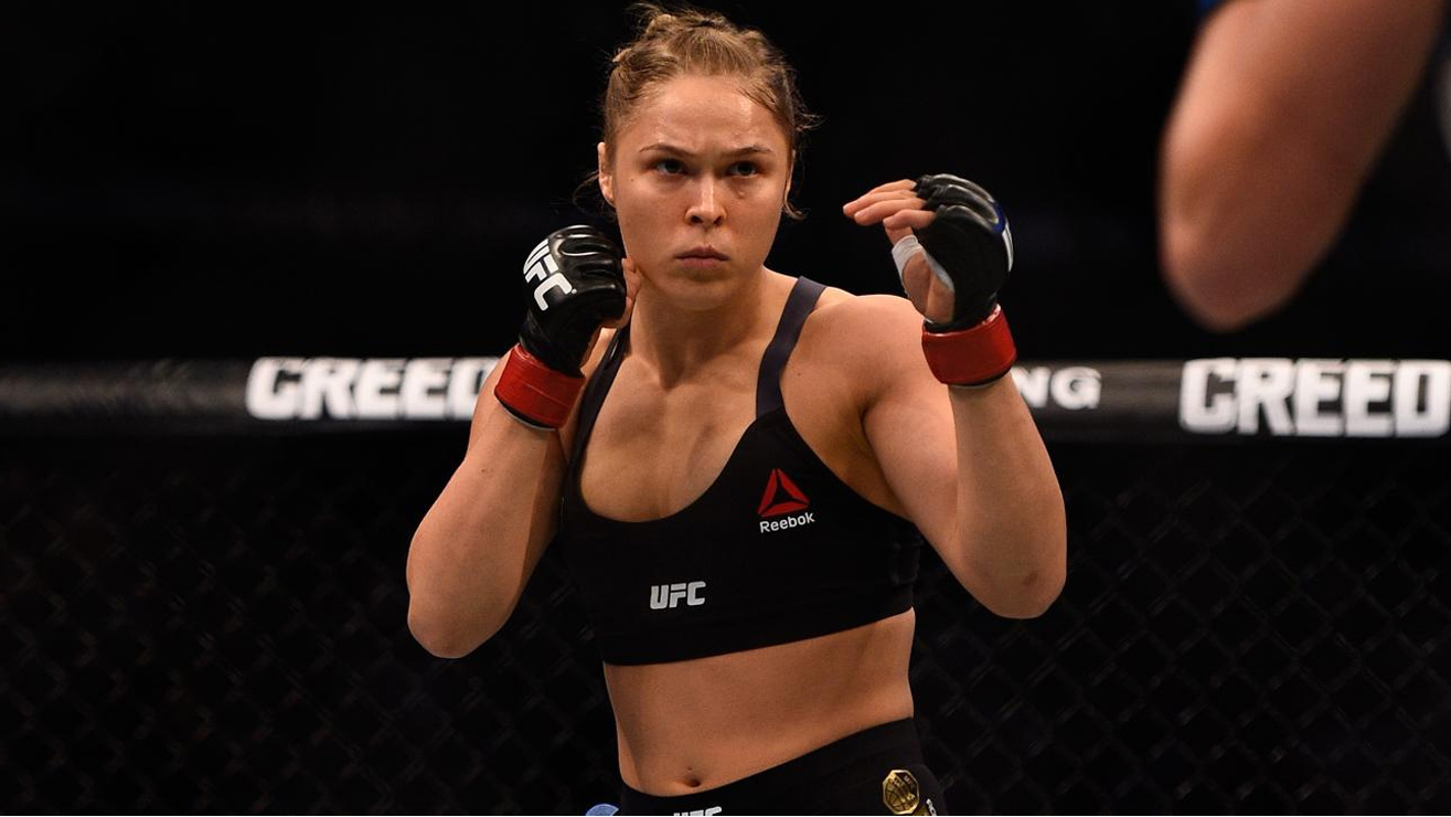 Best Female Fighters Of All Time In MMA MiddleEasy