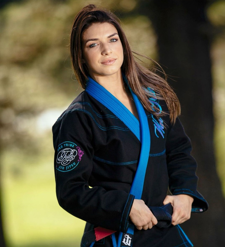 The 10 Best Female Grapplers Ever Middleeasy Riset