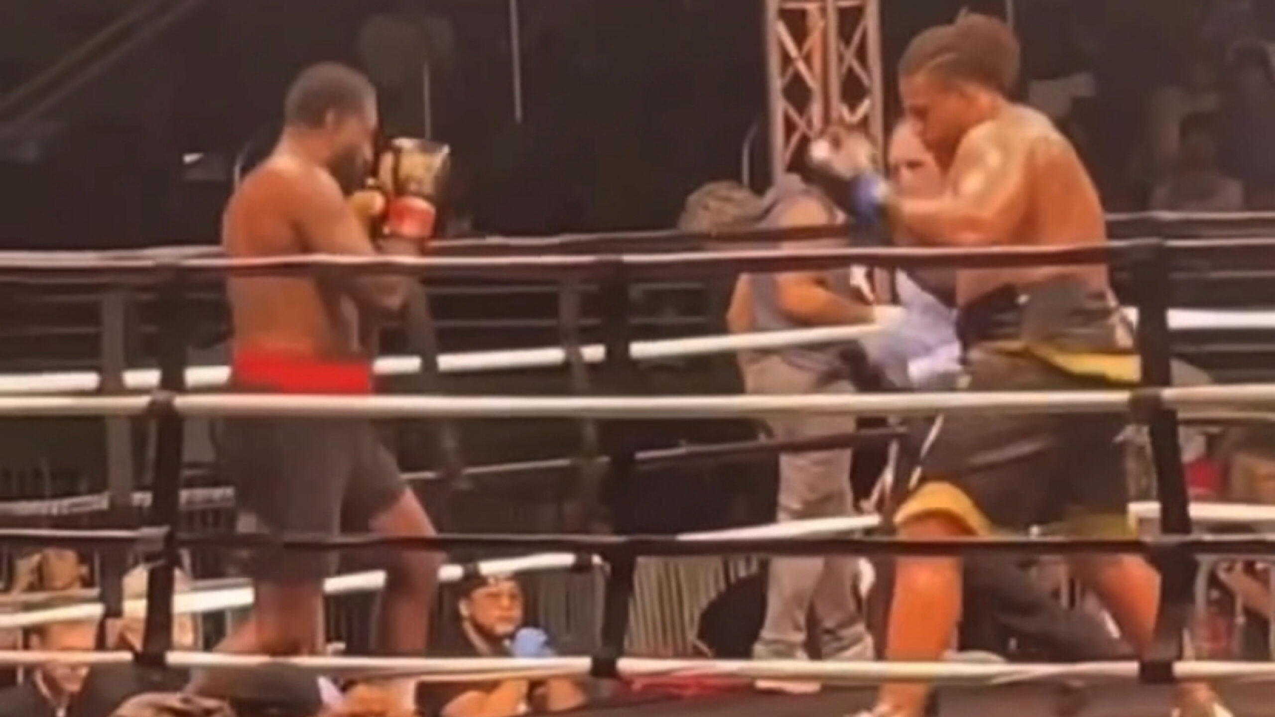 Former UFC Heavyweight Greg Hardy Makes Boxing Debut With a KO Win at  Delray Fight Night IV - The SportsRush