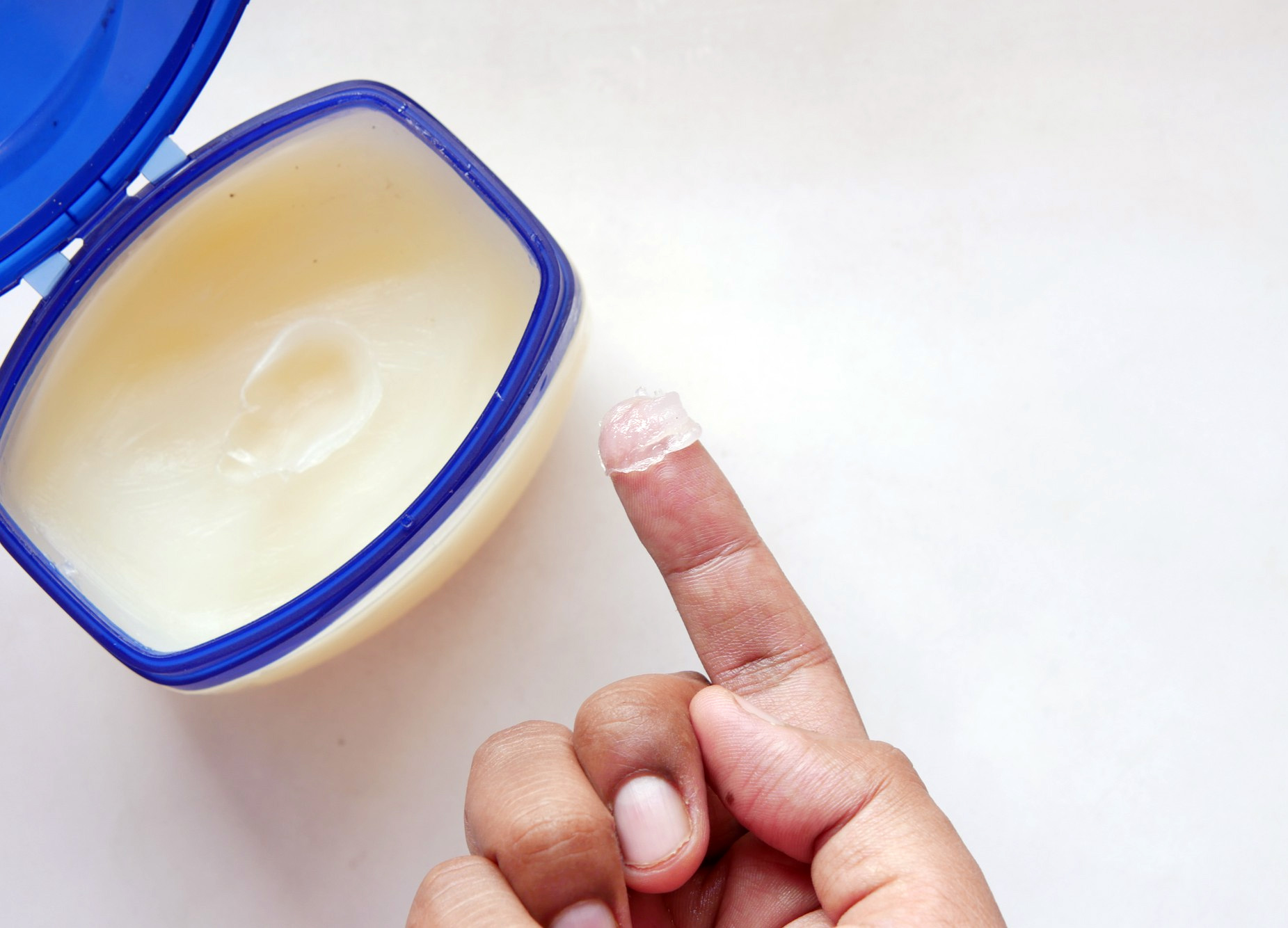 Why Do UFC Fighters Apply Vaseline? MiddleEasy