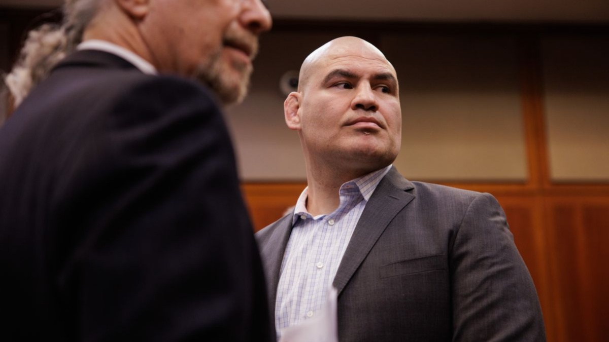 cain-velasquez-attempted-murder-trial-once-again-delayed-pushed-back