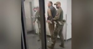 Heavyweight Boxing Champion Oleksandr Usyk Handcuffed And Detained In Polan While Trying To Boad Flight