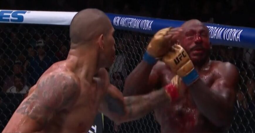 Alex Pereira Batters Khalil Rountree In Bloody Brawl To Retain Light Heavyweight Title Via Tko Ufc 307 Results Highlights