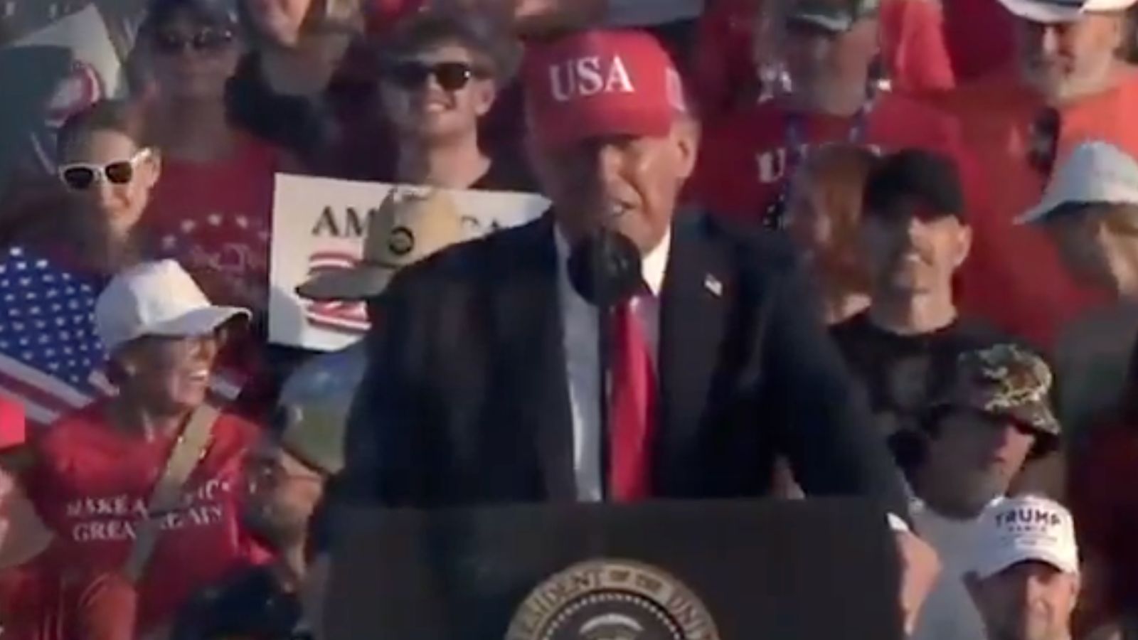 President Trump Announces UFC Championship Fight on White House Grounds