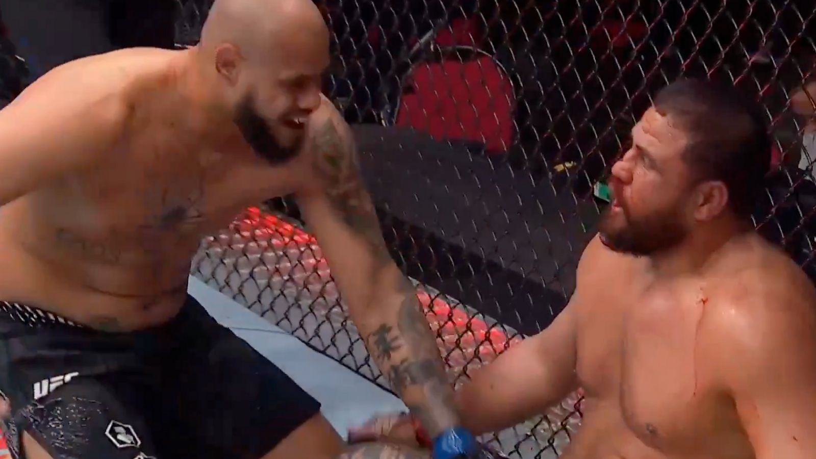 Tallison Teixeira Outworks Tai Tuivasa in Three Round Heavyweight Fight at UFC 325 - Highlights