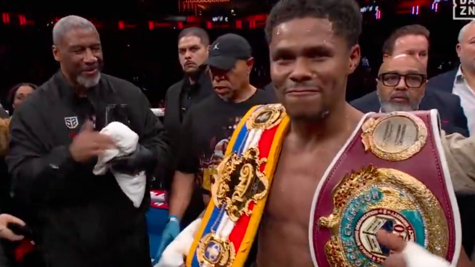 Shakur Stevenson Beats Teofimo Lopez in One-Sided Title Fight – Highlights