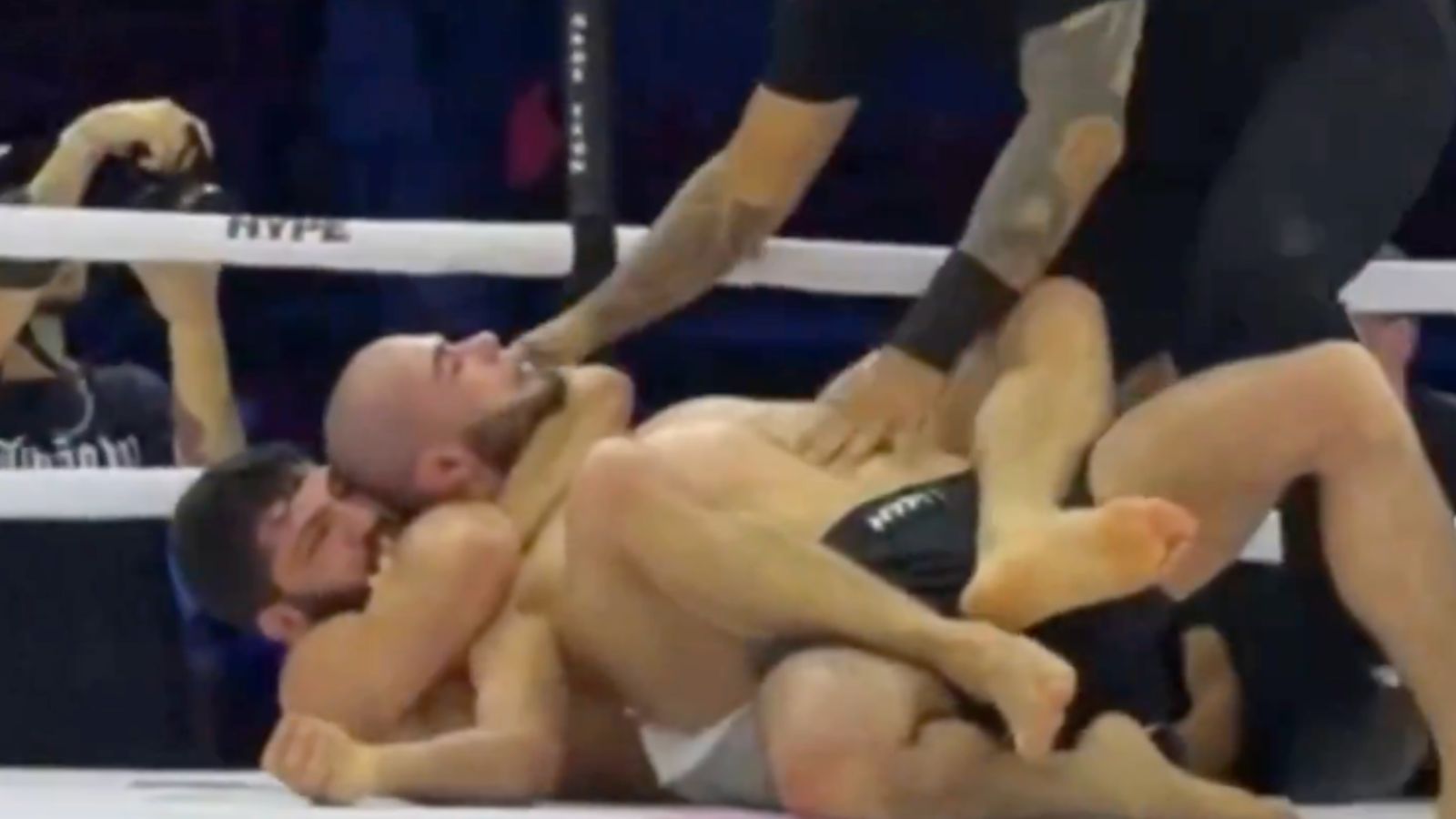 Arman Tsarukyan Chokes Out Muhammad Mokaev in Submission Grappling Main Event at Hype Brazil – Highlights