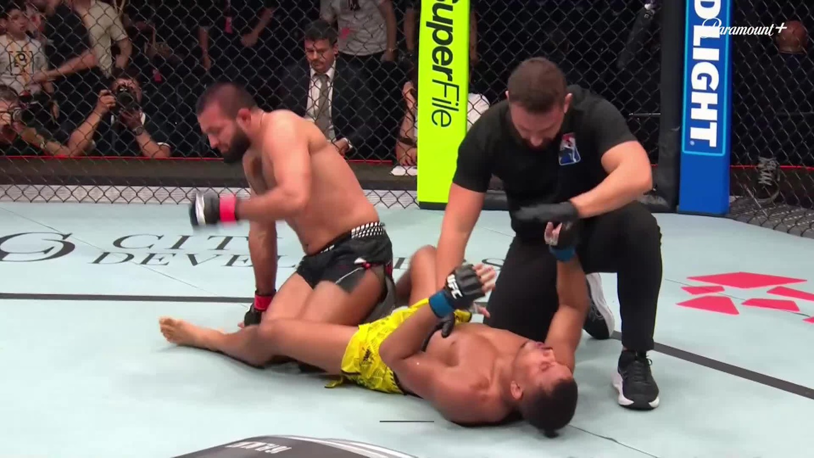 Tahir Abdullayev finishes Jefferson Nascimento with ground-and-pound in Baku, June 2026 (broadcast still)