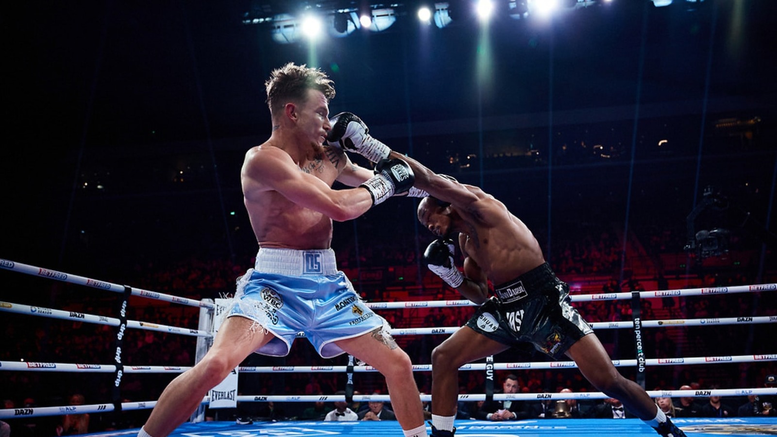Photo: middleeasy.com Dalton smith alberto puello exactfight
