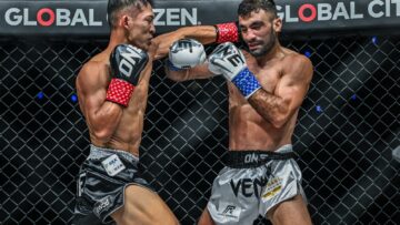 Masaaki Noiri lands a punch on Mohammad Siasarani at ONE SAMURAI 4